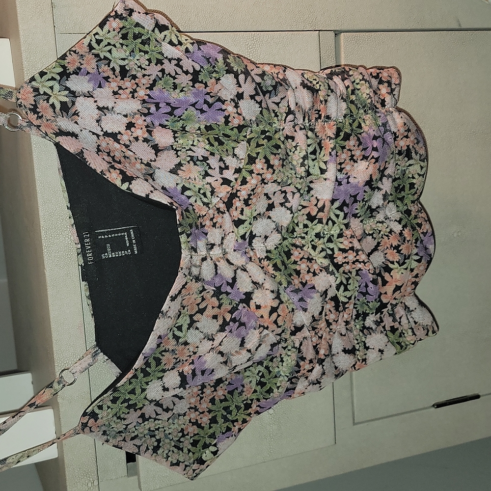 Forever 21 Floral Crop-Top